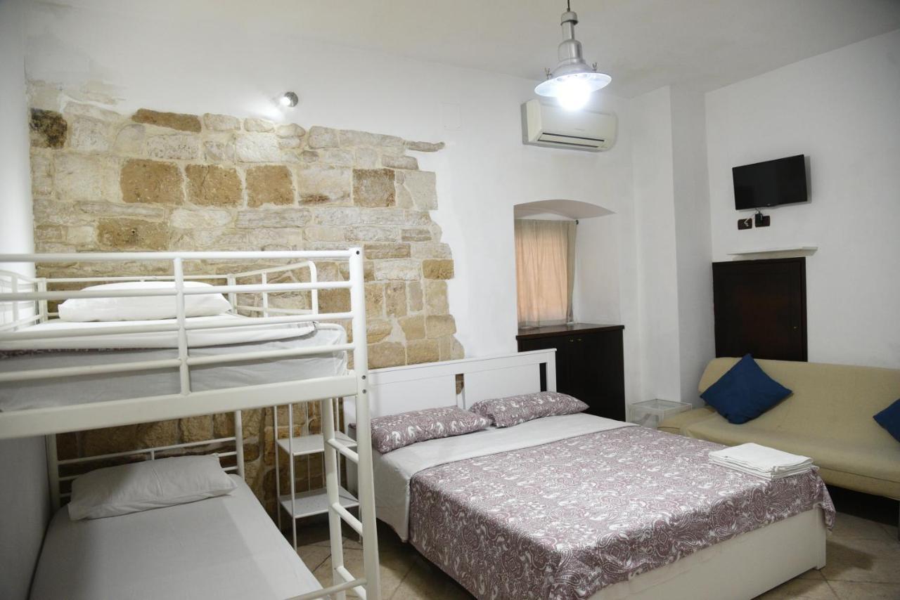 Corte Trecantaia 11 Holiday Hotel Bari Exterior foto