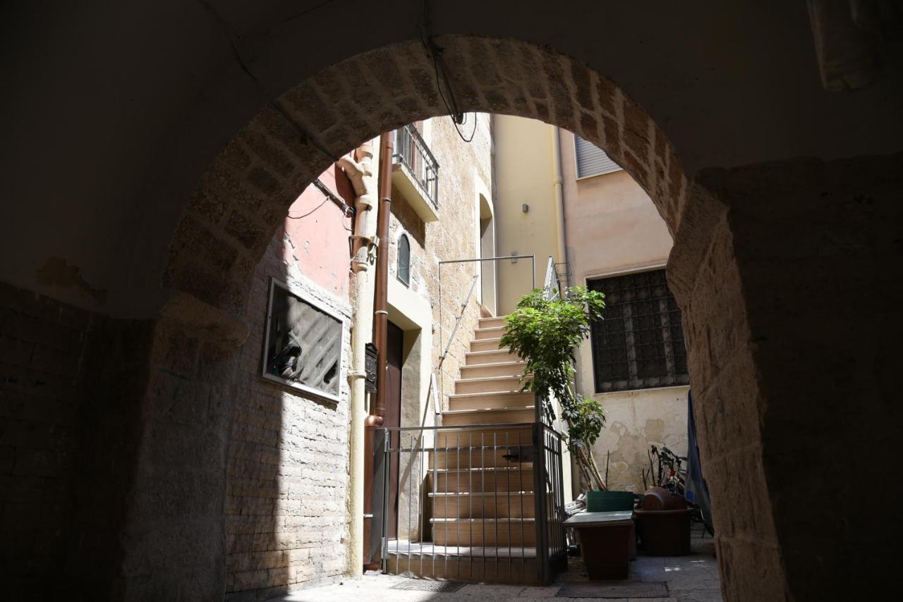 Corte Trecantaia 11 Holiday Hotel Bari Exterior foto